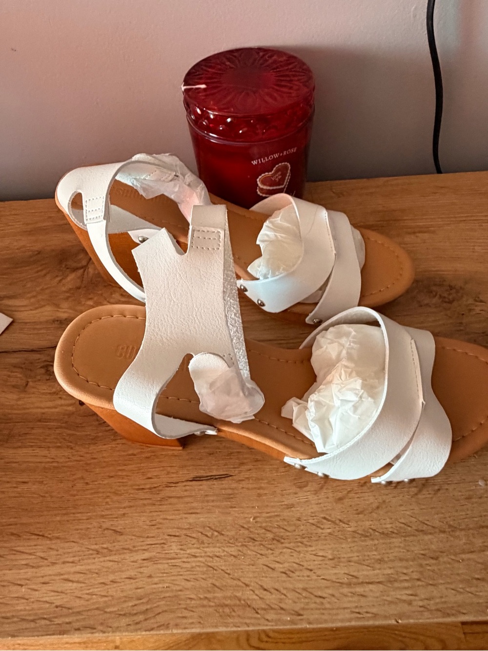 New Women’s White Strappy Low Wedge Sandals
